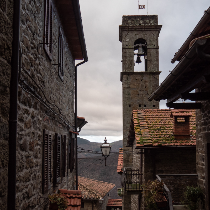 Veduta sul campanile di Quota